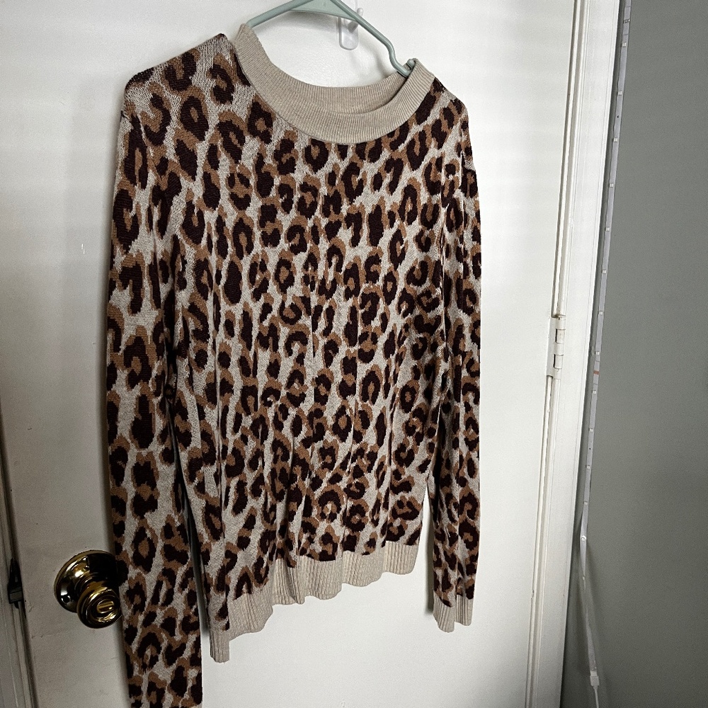 Leopard print sweater